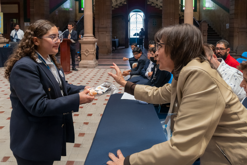 Spelling Bee Provincial 2025: encuentro intercolegial en el Instituto Potosino Marista Primaria