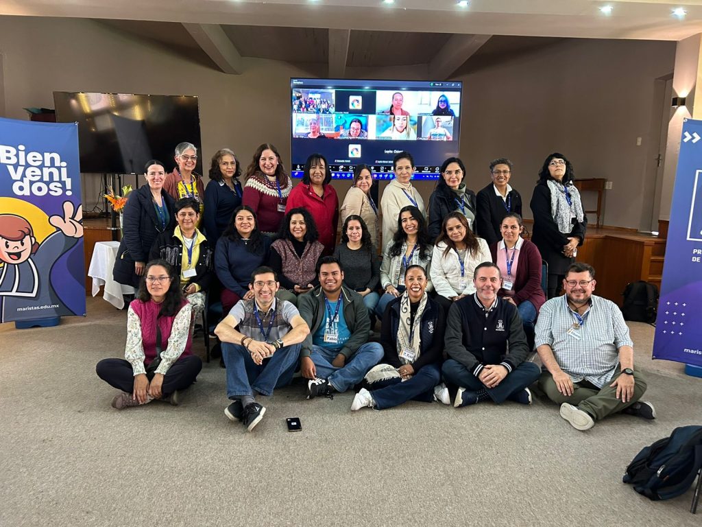 Ingles: Coordinadores de la provincia Marista de Mèxico Central